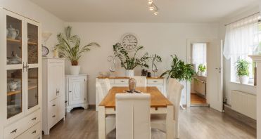 17 Esszimmer - Immobilienmakler-Potsdam.jpg