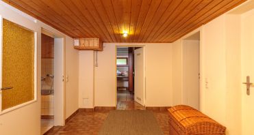 24 Flur Souterrain - Immobilienmakler-Potsdam.jpg