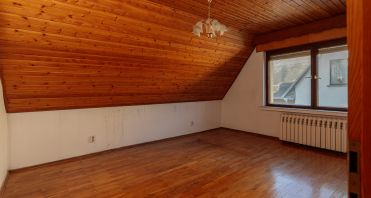 18 großes Schlafzimmer - Immobilienmakler-Potsdam.jpg