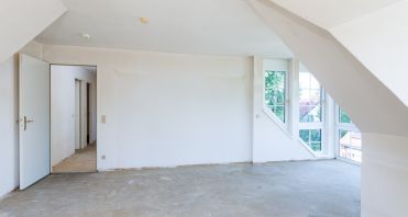 14 Blick vom Balkon in Wohnbereich - Immobilienmakler-Potsdam.jpg