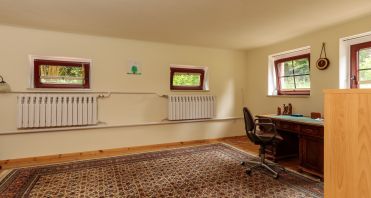 30 Großes Zimmer im Souterrain - Immobilienmakler-Potsdam.jpg