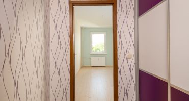 09 Zimmer mit Hofblick - Immobilienmakler-Potsdam.jpg