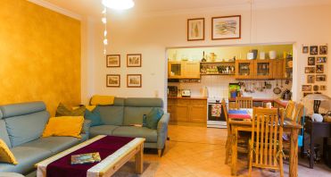 17 Wohnen und Essen Erdgeschoss - Immobilienmakler-Potsdam.jpg