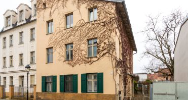 03 Straßenansicht - Immobilienmakler-Potsdam.jpg