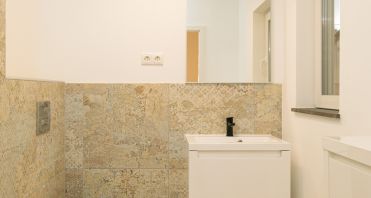 20 Modernes Bad - Immobilienmakler-Potsdam.jpg