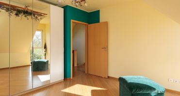 25 Blick aus Schlafzimmer - Immobilienmakler-Potsdam.jpg