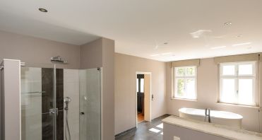 6 Verglaste Dusche - Immobilienmakler-Potsdam.jpg