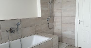 21 Dusche - Immobilienmakler-Potsdam.jpg