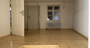 5 Raum obere Ebene - Immobilienmakler-Potsdam.jpg