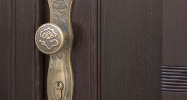 Historischer Türgriff - Immobilienmakler - Potsdam.jpg