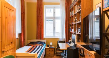 09 Schlafzimmer 1 Erdgeschoss - Immobilienmakler-Potsdam.jpg