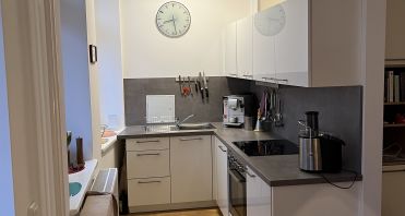 10 Moderne Kueche - Makler Potsdam.jpg