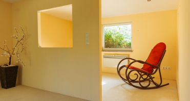 27 Heller Gästebereich - Immobilienmakler-Potsdam.jpg