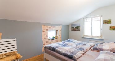 28 Blick ins Schlafzimmer 2. Obergeschoss - Immobilienmakler-Potsdam.jpg