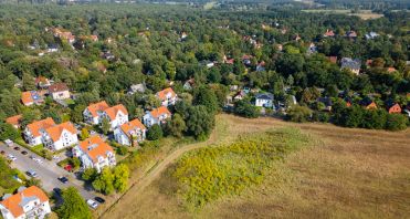 01 Wohnumgebung am Feldrand - Immobilienmakler-Potsdam.jpg