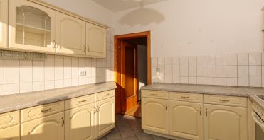 10 Große Einbauküche - Immobilienmakler-Potsdam.jpg